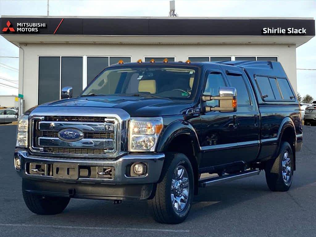 2015 Ford F-350 Super Duty Lariat's photo