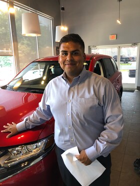 Staff member Johnathan Sauceda from 085892894297