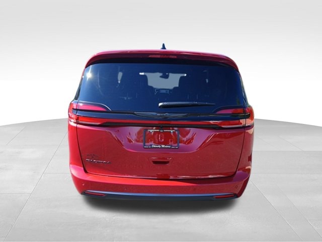 2026 Chrysler Pacifica Select - Photo 6