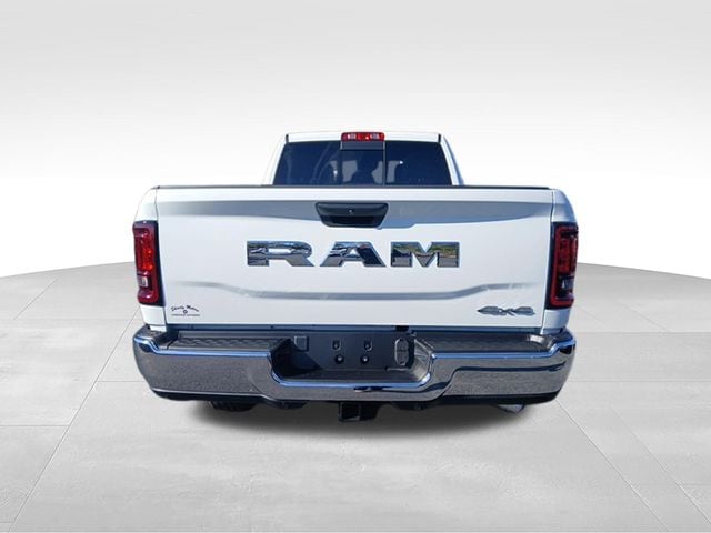 2026 RAM 3500 Tradesman - Photo 6