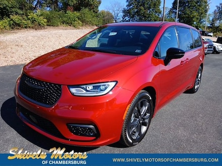 2026 Chrysler Pacifica SELECT Passenger Van