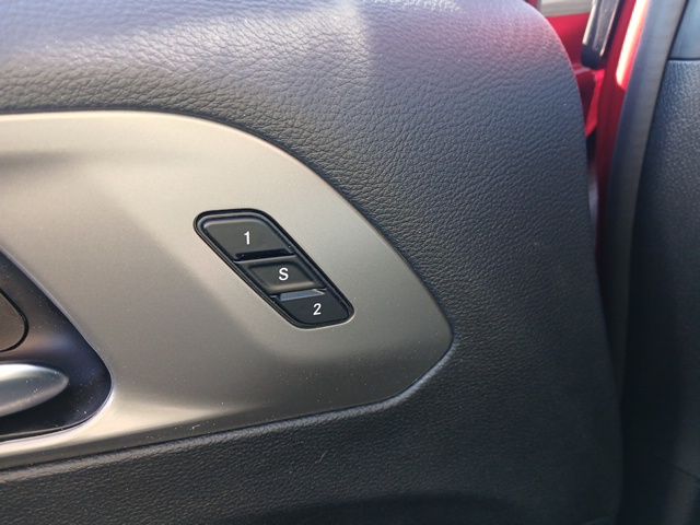 2026 Chrysler Pacifica Select - Photo 37