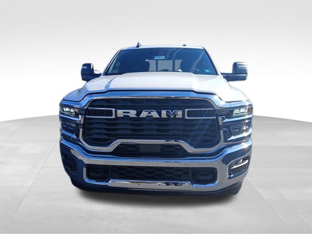 2026 RAM 3500 Tradesman - Photo 12