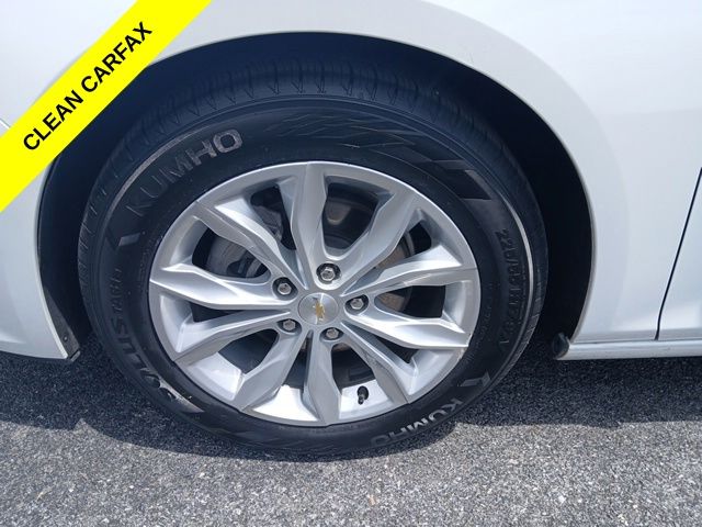 1G1ZD5ST6RF147085