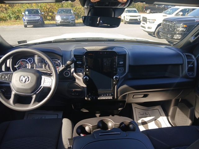 2026 RAM 3500 Tradesman - Photo 12
