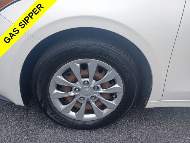 Used 2019 Kia FORTE FE with VIN 3KPF24AD5KE130489 for sale in Chambersburg, PA