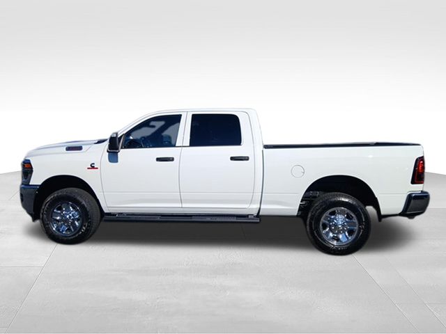 2026 RAM 3500 Tradesman - Photo 3
