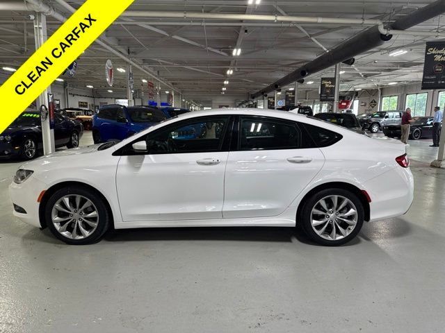 Used 2015 Chrysler 200 S with VIN 1C3CCCDG9FN656713 for sale in Shippensburg, PA