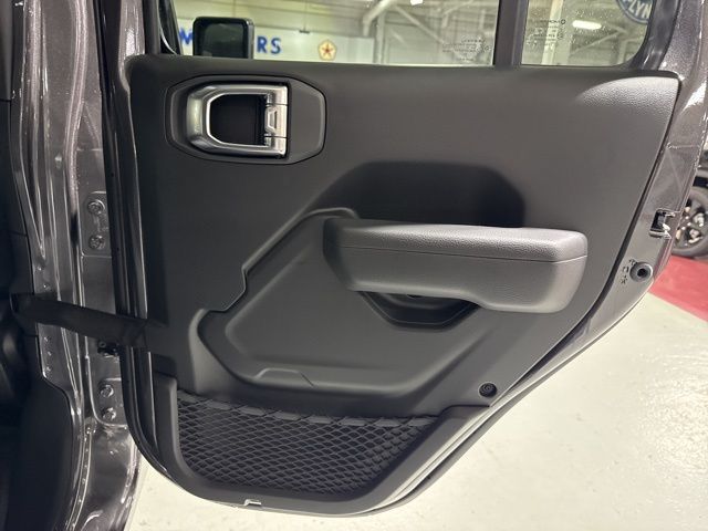 2026 Jeep Wrangler 4-Door Sport S - Photo 35