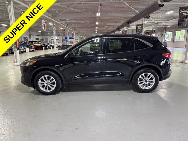Used 2020 Ford Escape SE with VIN 1FMCU9G62LUB37269 for sale in Shippensburg, PA