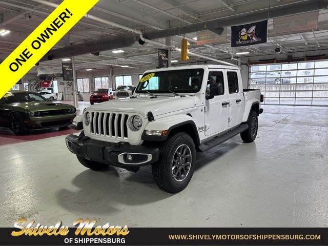 2021 Jeep Gladiator Overland's photo