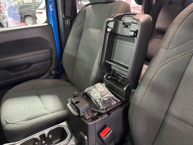 2026 Jeep Wrangler 2-Door Sport S - Photo 21