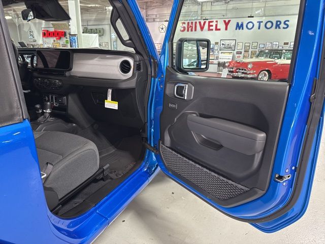 2026 Jeep Wrangler 2-Door Sport S - Photo 27