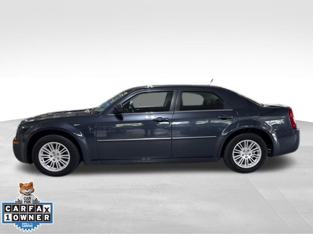 Used 2008 Chrysler 300 LX with VIN 2C3LA43R08H292935 for sale in Shippensburg, PA