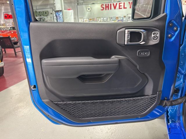 2026 Jeep Wrangler 2-Door Sport S - Photo 12