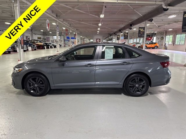 3VW7M7BU6RM080875