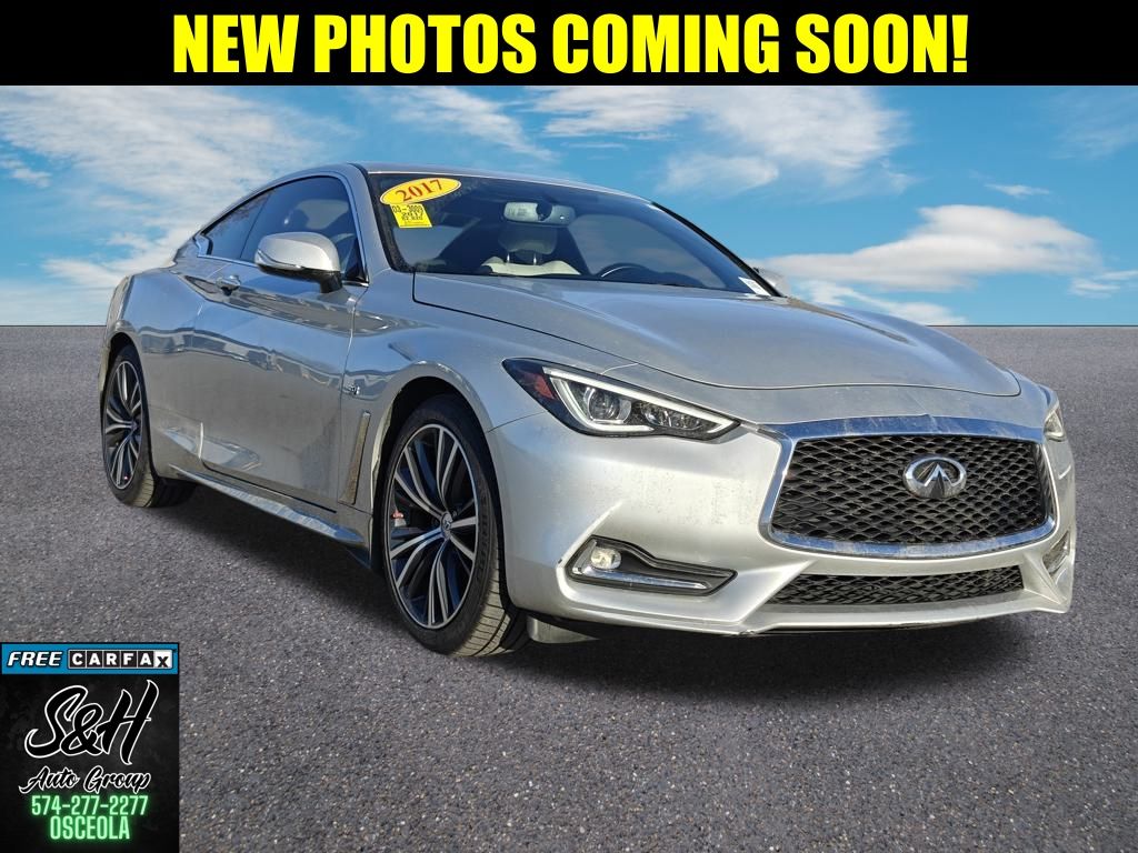 2017 INFINITI Q60 Coupe Premium's photo