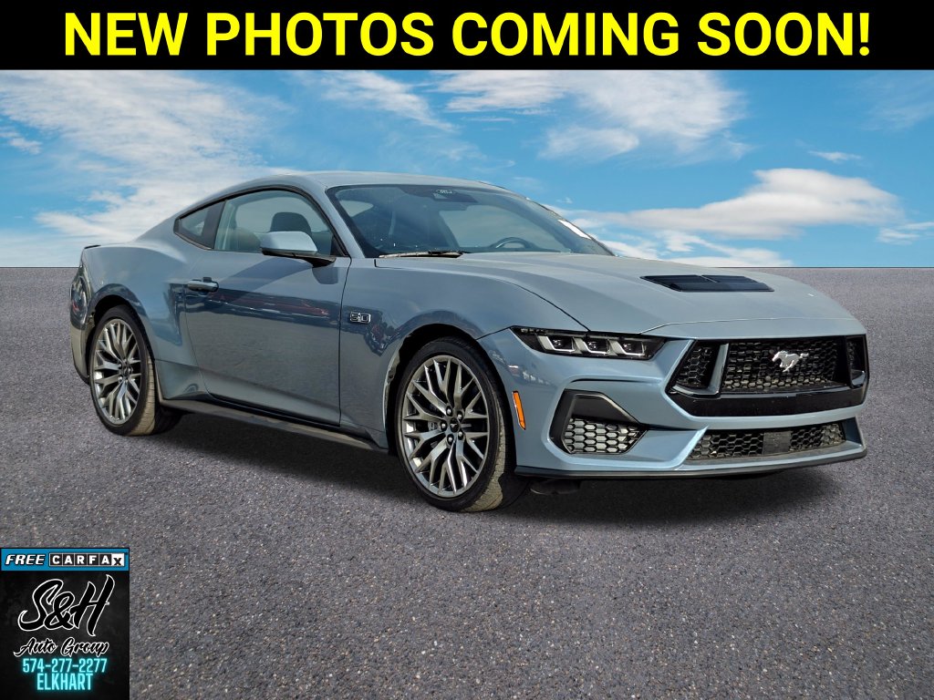  Ford Mustang