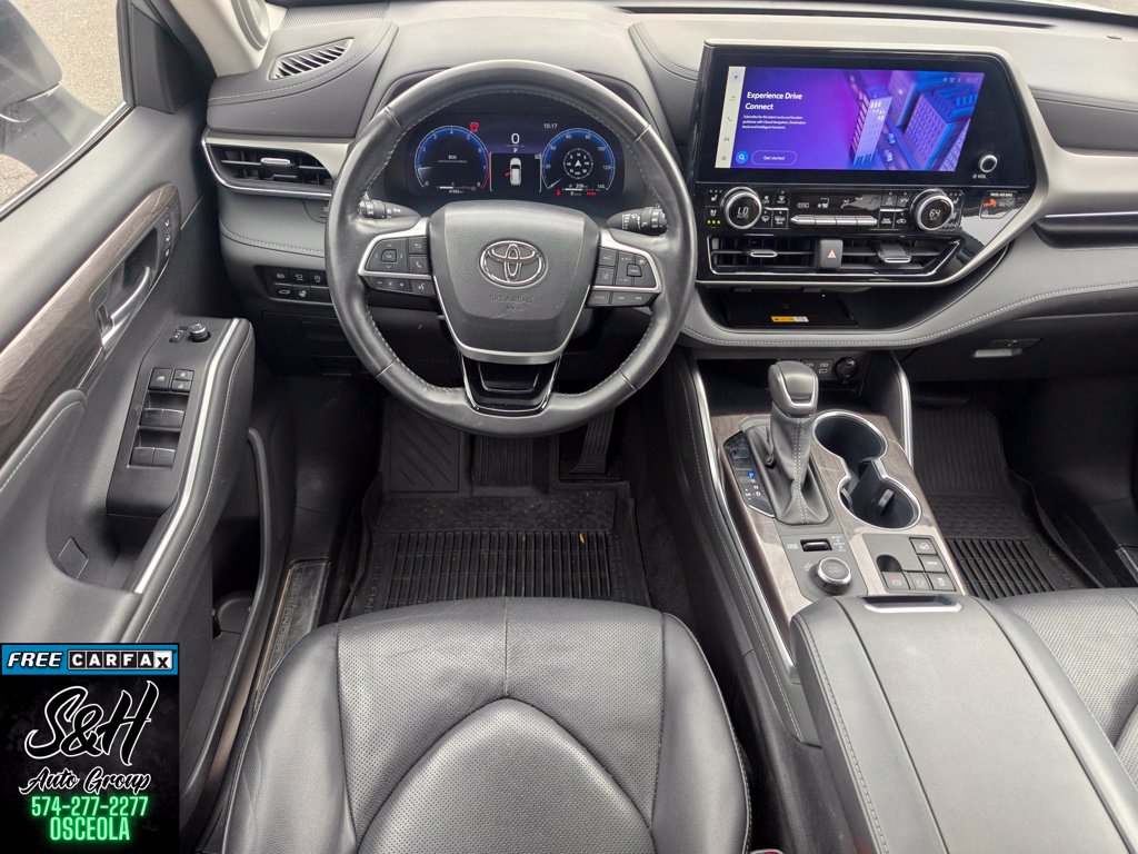 Used 2023 Toyota Highlander Limited SUV