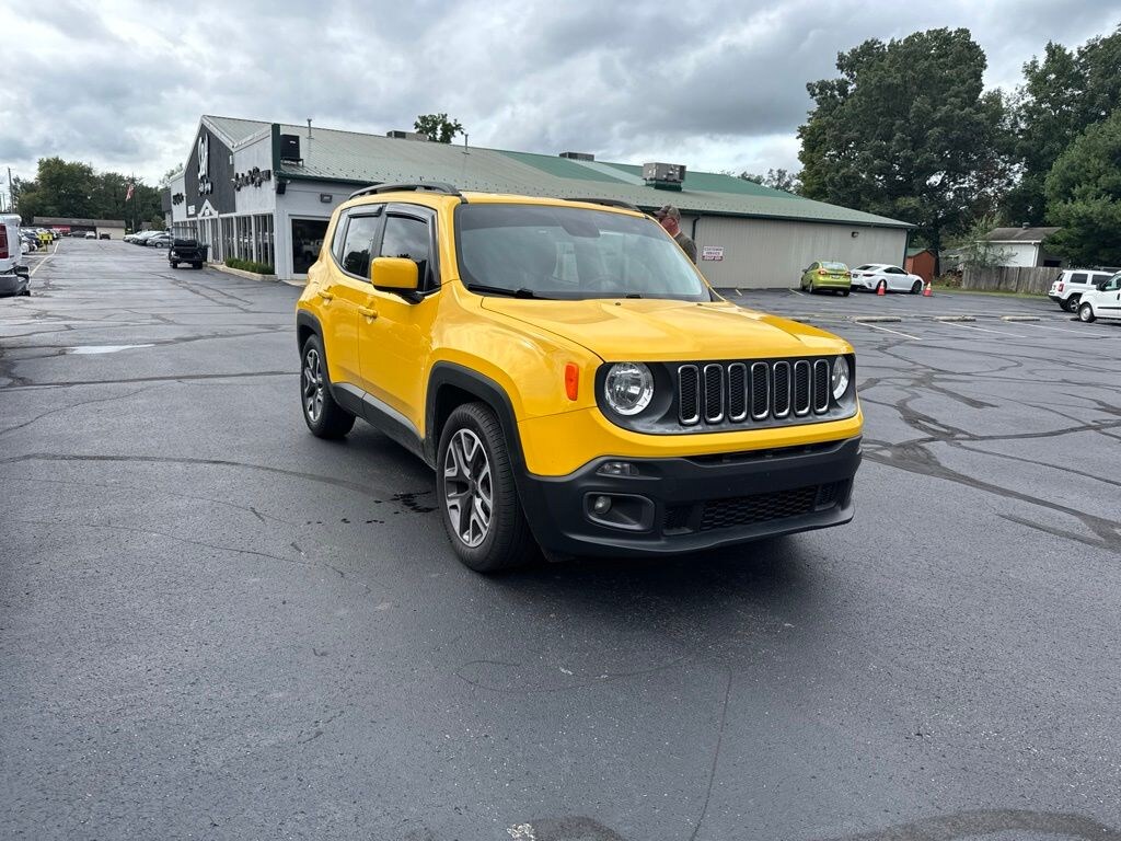 Used 2016 Jeep Renegade Latitude SUV