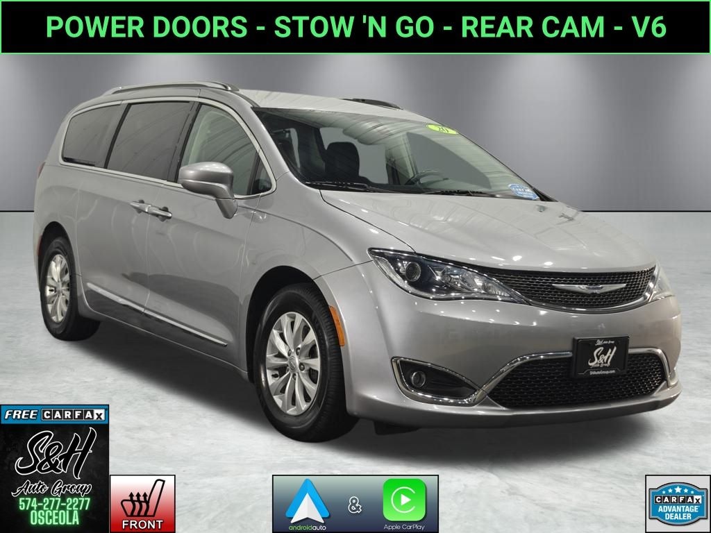 Used 2020 Chrysler Pacifica Touring L Minivan/Van