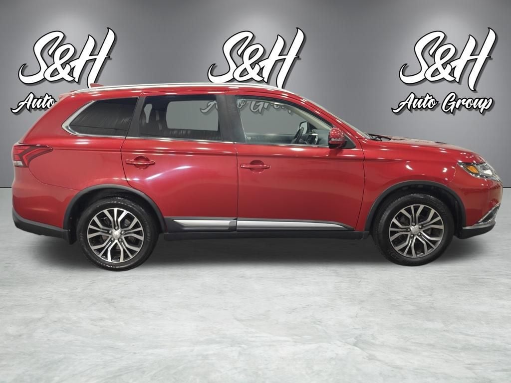 Used 2017 Mitsubishi Outlander SEL SUV