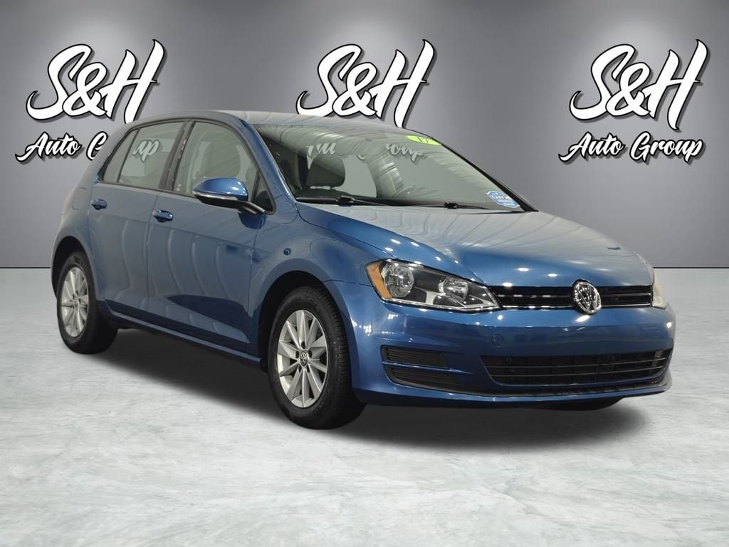Used 2017 Volkswagen Golf TSI S 4-Door Hatchback