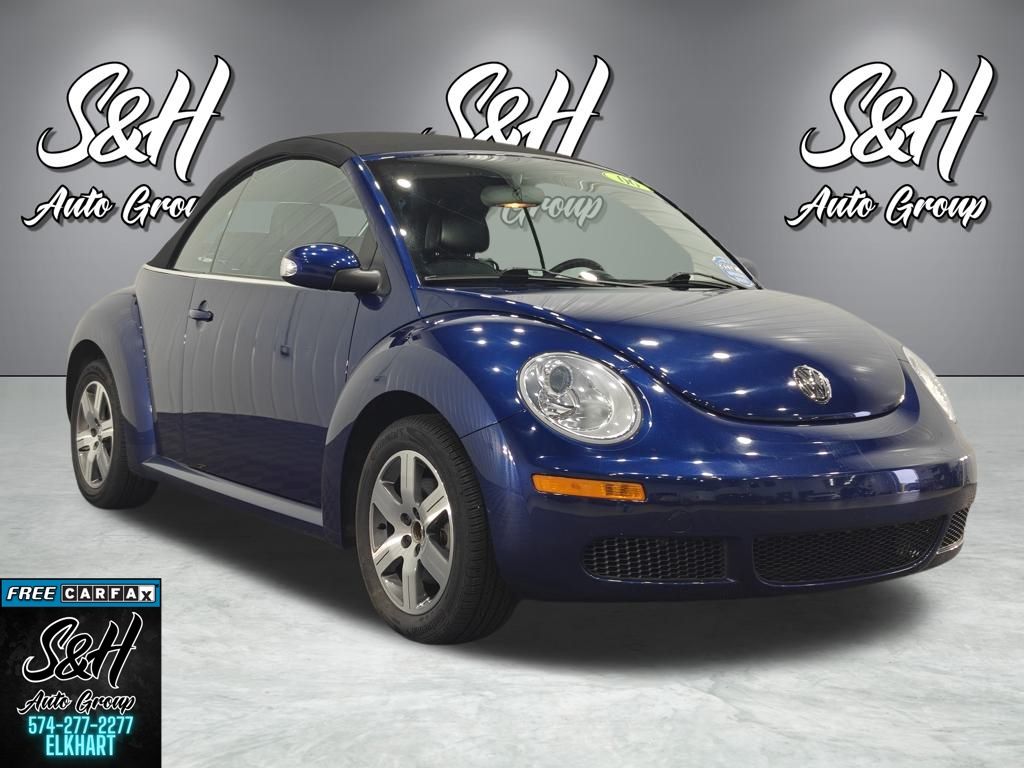 2006 Volkswagen New Beetle 2.5's photo