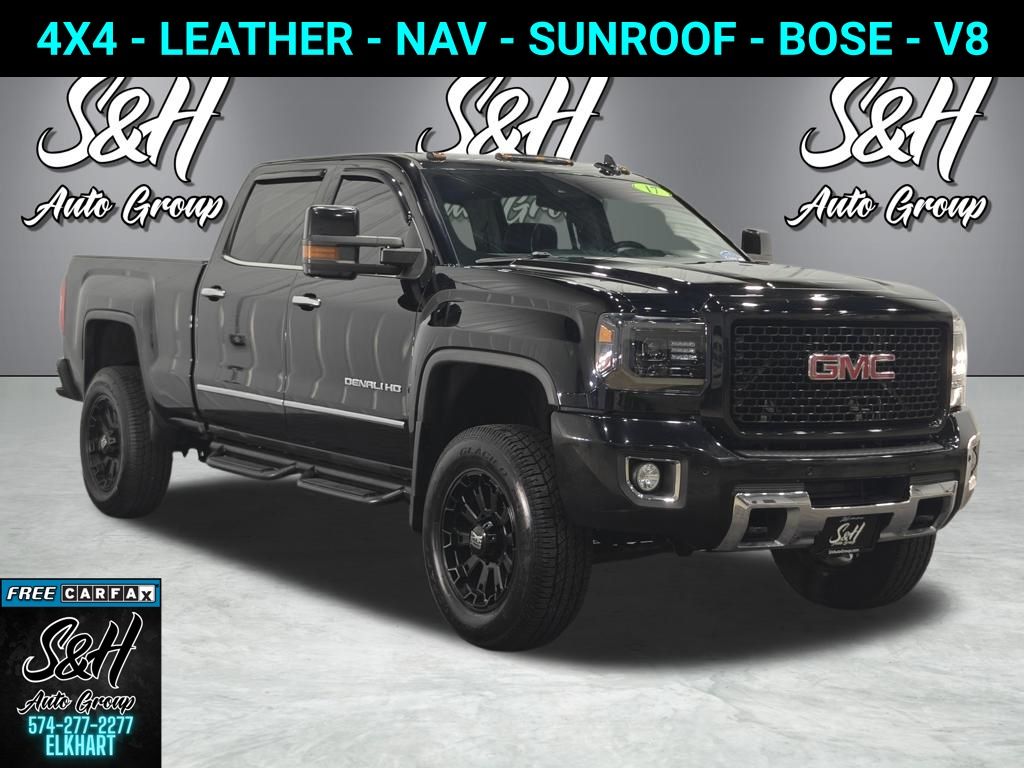2017 GMC Sierra 4WD Crew Cab Standard Box Denali's photo