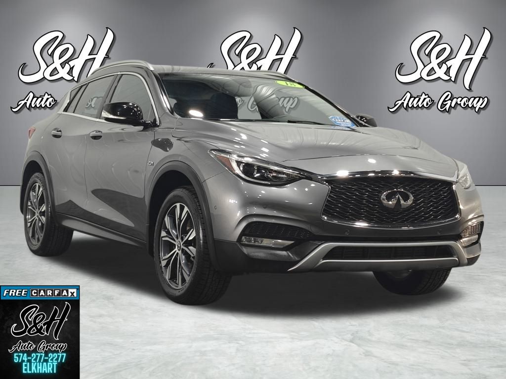 2018 INFINITI QX30 Premium's photo