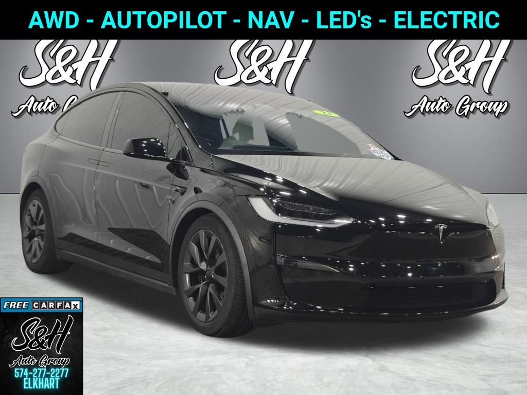 2023 Tesla Model X Long Range's photo