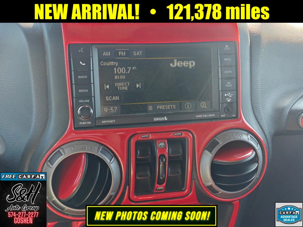 2017 Jeep Wrangler Unlimited Willys photo 2