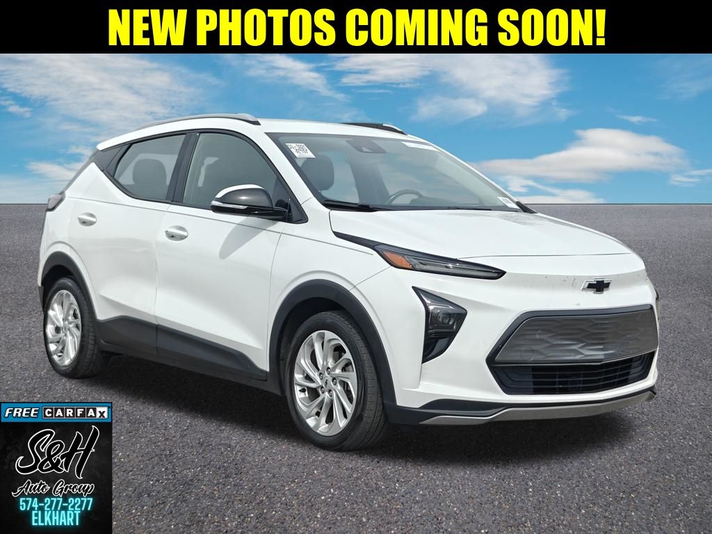 2022 Chevrolet Bolt EUV LT's photo