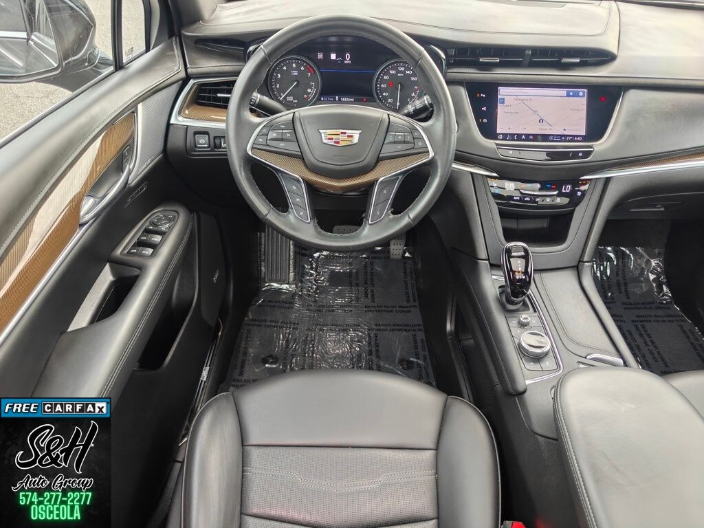 Used 2023 Cadillac XT5 Premium Luxury SUV