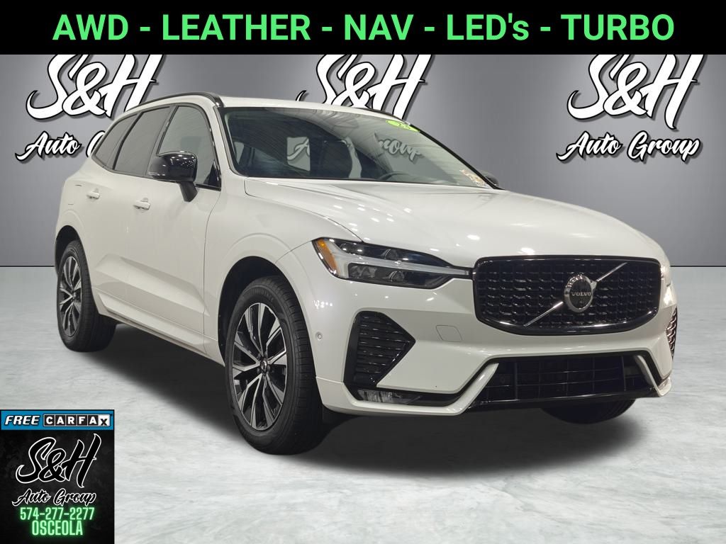 2023 Volvo XC60 Plus's photo