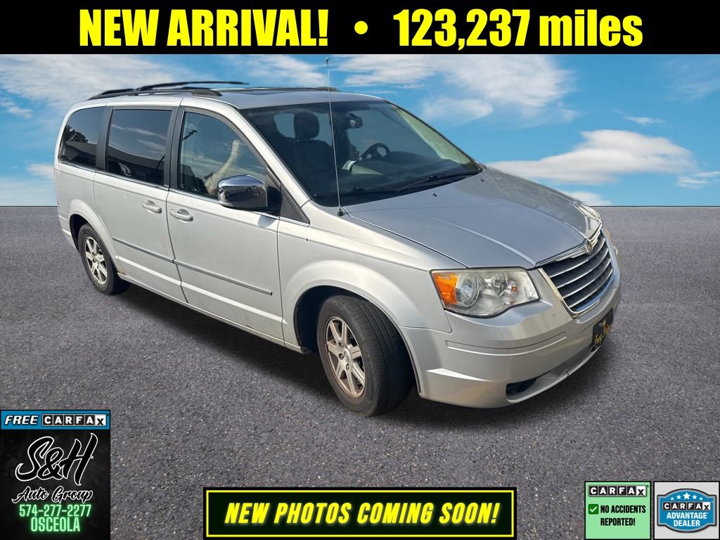 2010 Chrysler Town & Country