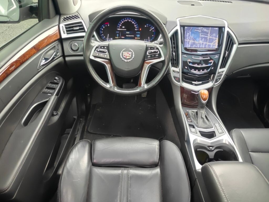 Used 2016 Cadillac SRX Luxury SUV
