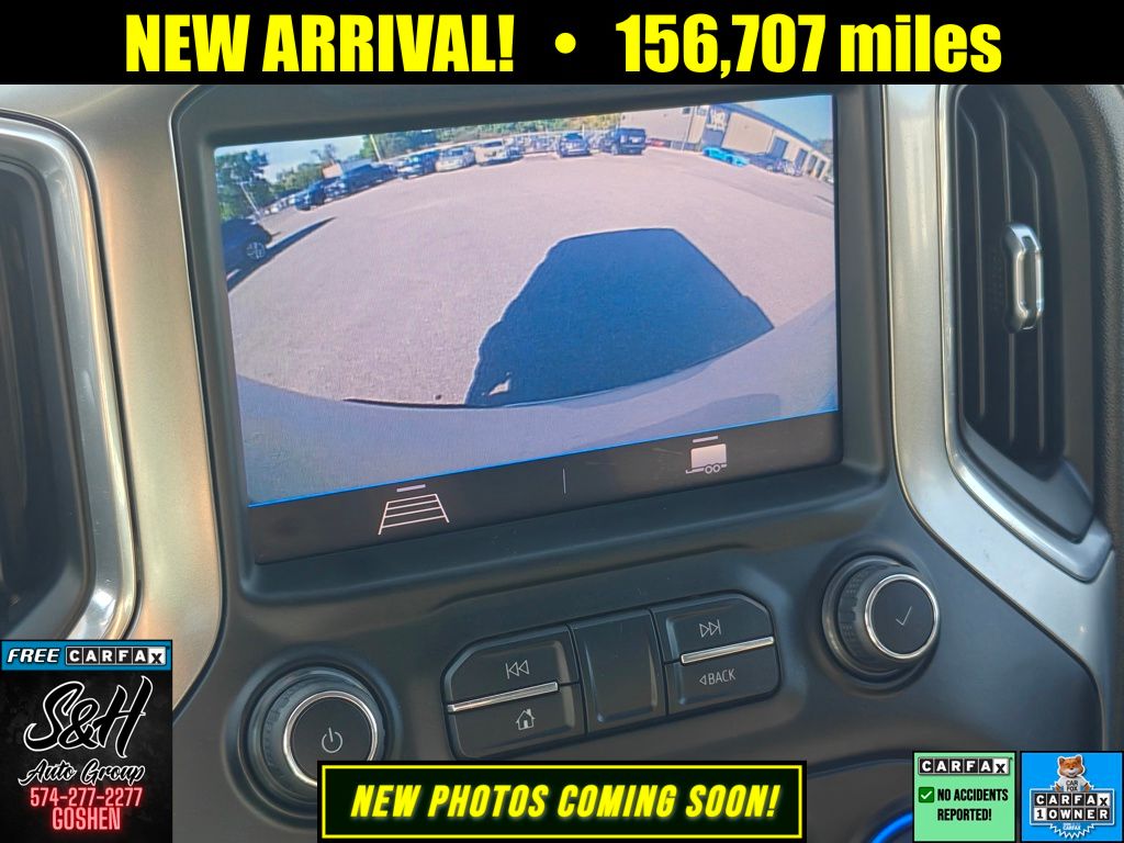 2020 Chevrolet Silverado 1500 LT photo 3