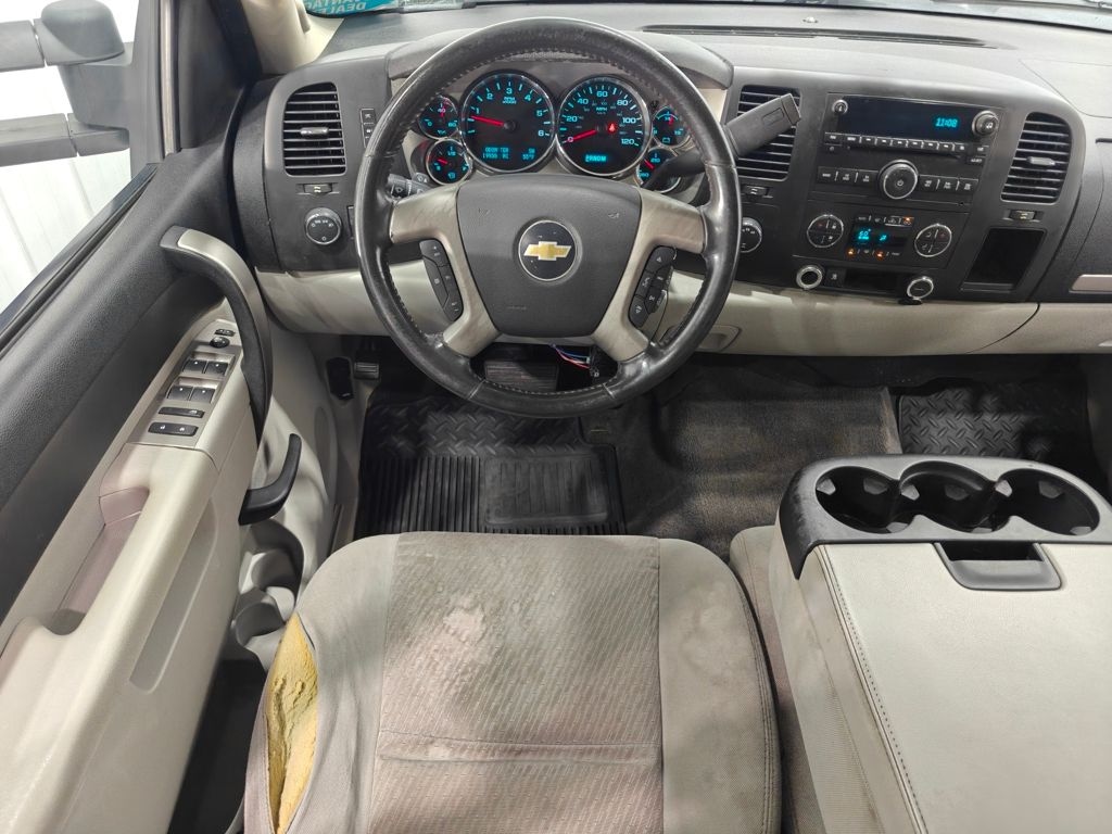 Used 2011 Chevrolet Silverado 1500 LT Truck