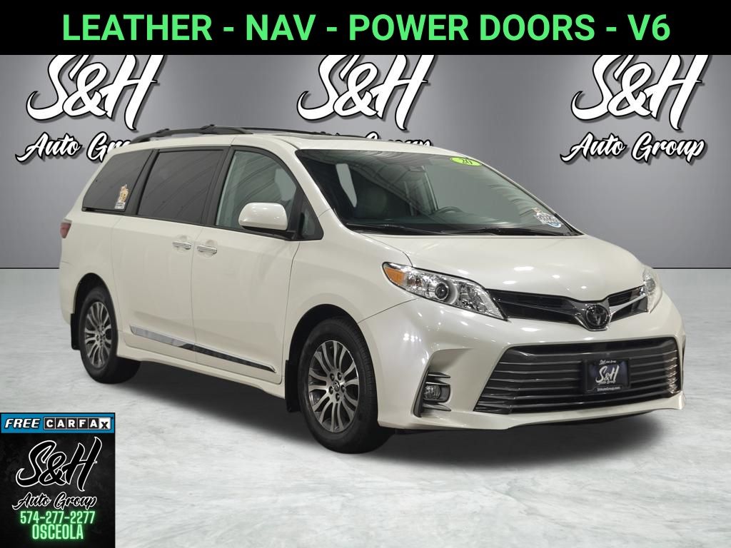 2020 Toyota Sienna XLE
