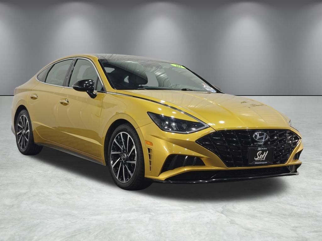 2020 Hyundai Sonata SEL Plus photo 2