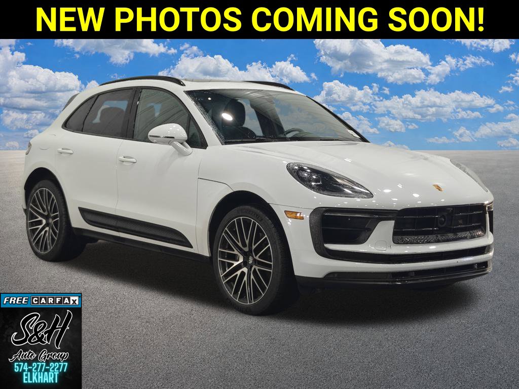 2022 Porsche Macan Base