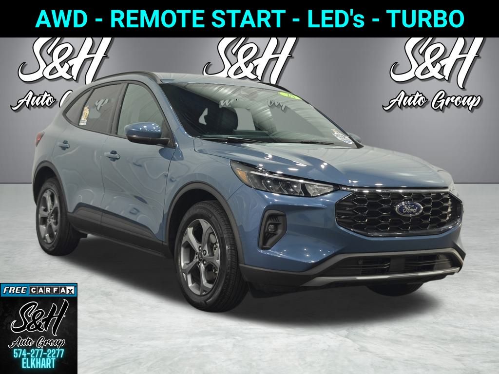 2025 Ford Escape ST-Line Select's photo