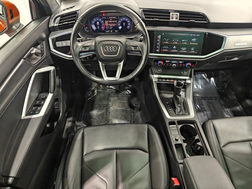 2024 Audi Q3 Premium photo 3