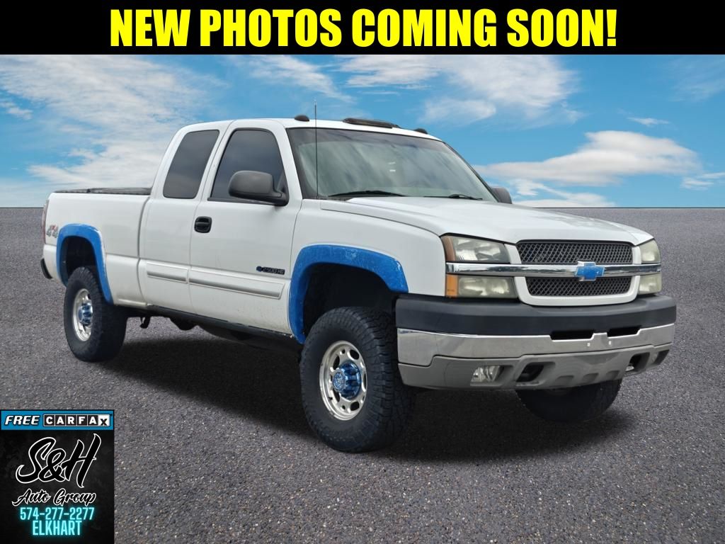 2003 Chevrolet Silverado HD 4WD Extended Cab SWB LS's photo