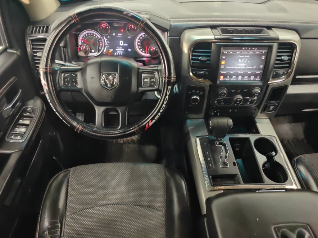 2013 Ram 1500 Sport photo 3