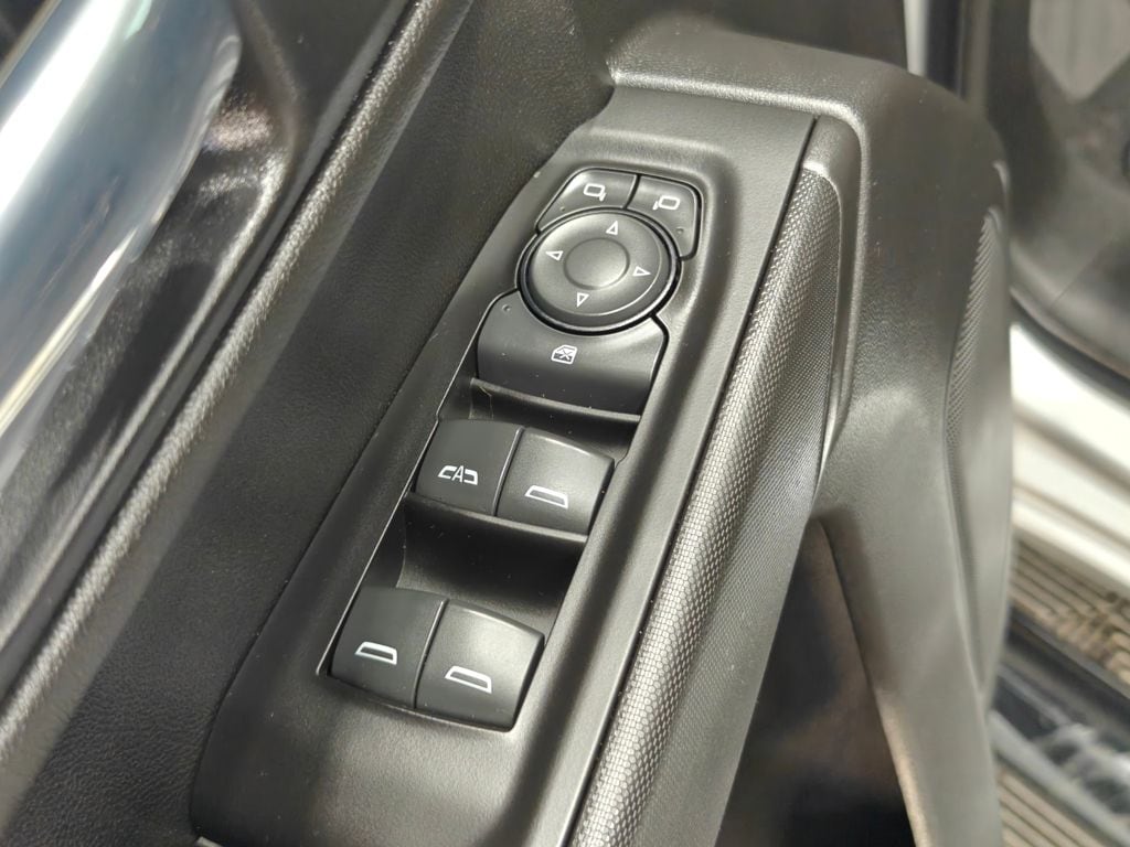 2022 Chevrolet Silverado 1500 Limited Custom - Photo 42