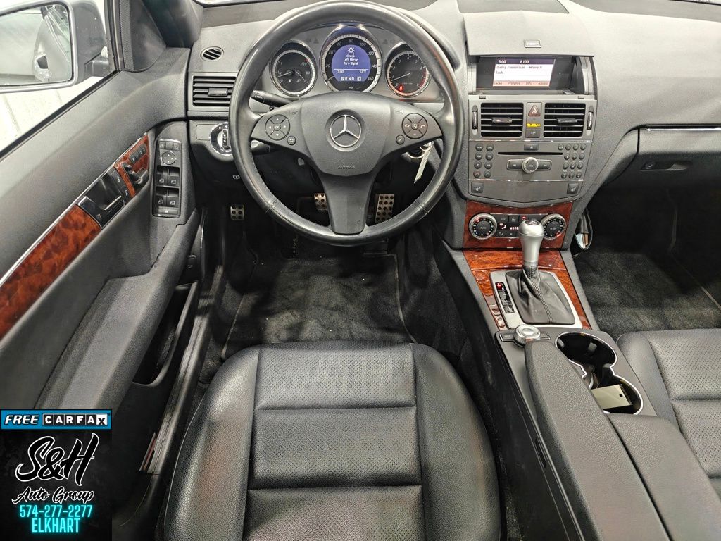 2010 Mercedes Benz C 300 4MATIC photo 3