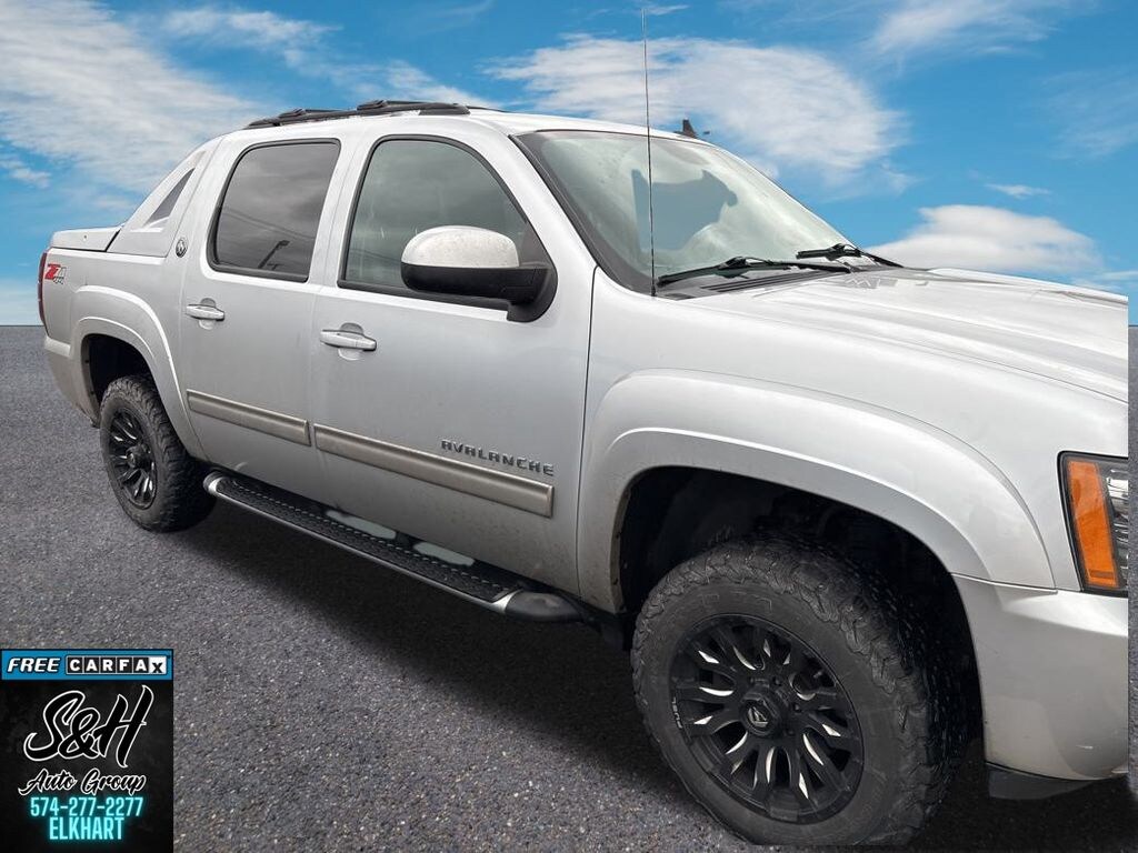 Used 2013 Chevrolet Avalanche 1500 LT Truck