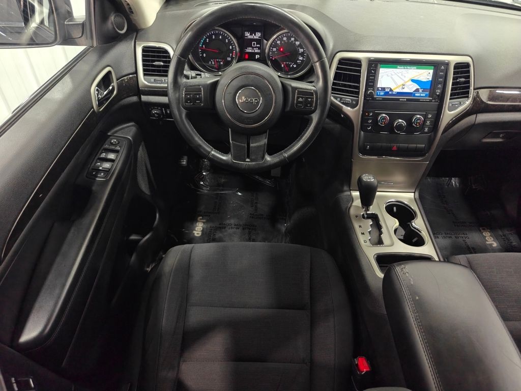Used 2012 Jeep Grand Cherokee Laredo SUV